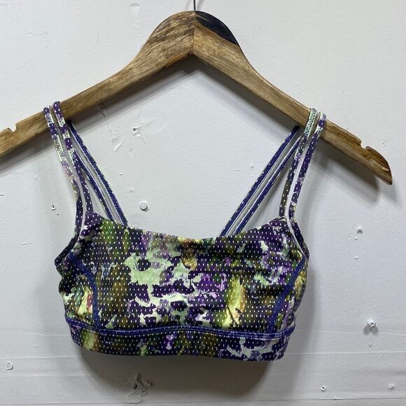 Lululemon Straight Up Bra Size 2 - Picture 1 of 5